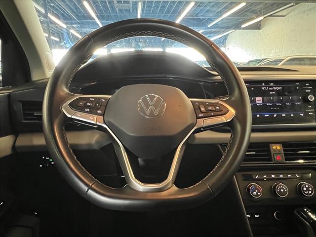 Vehicle image 9 of 24