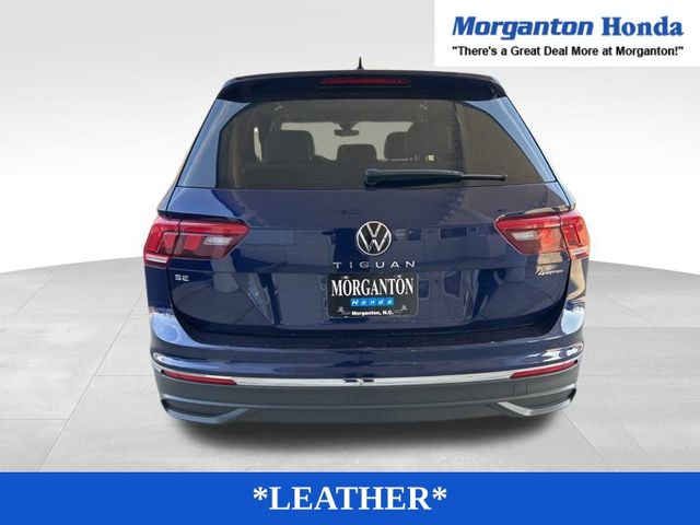Vehicle image 6 of 37