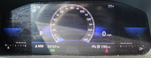 Vehicle image 9 of 21