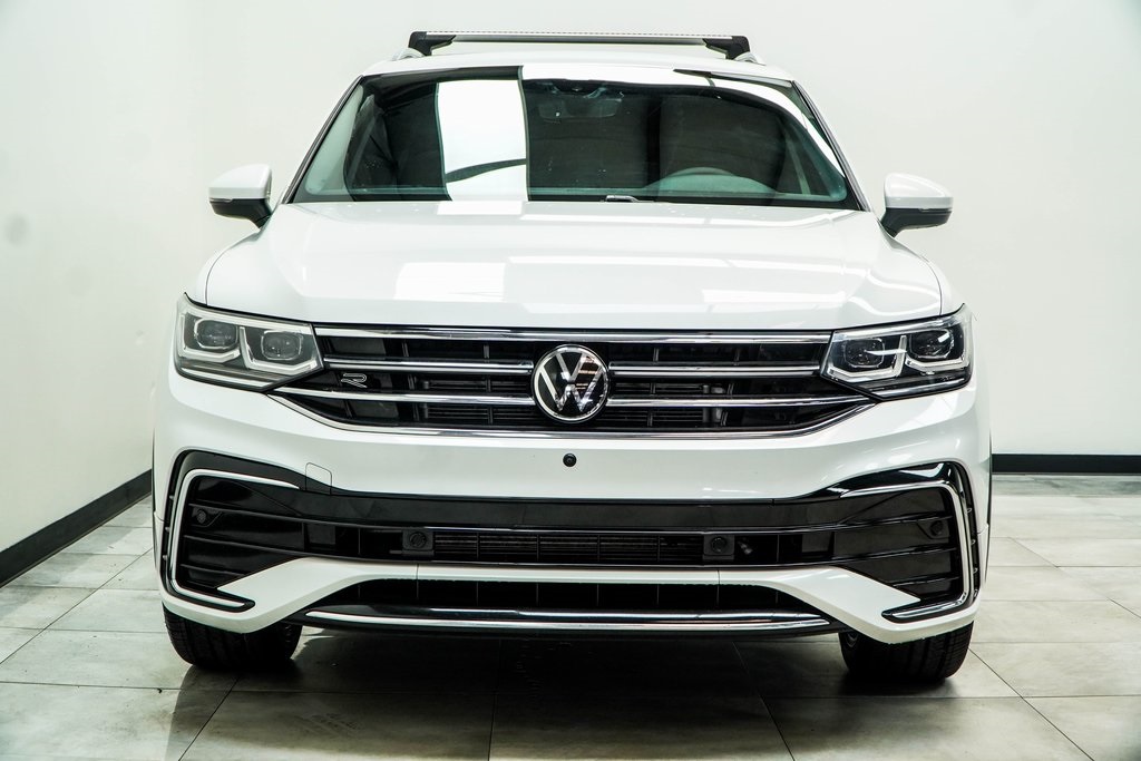 Vehicle image 3 of 50