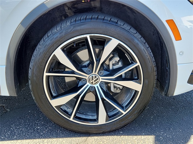 Vehicle image 7 of 25