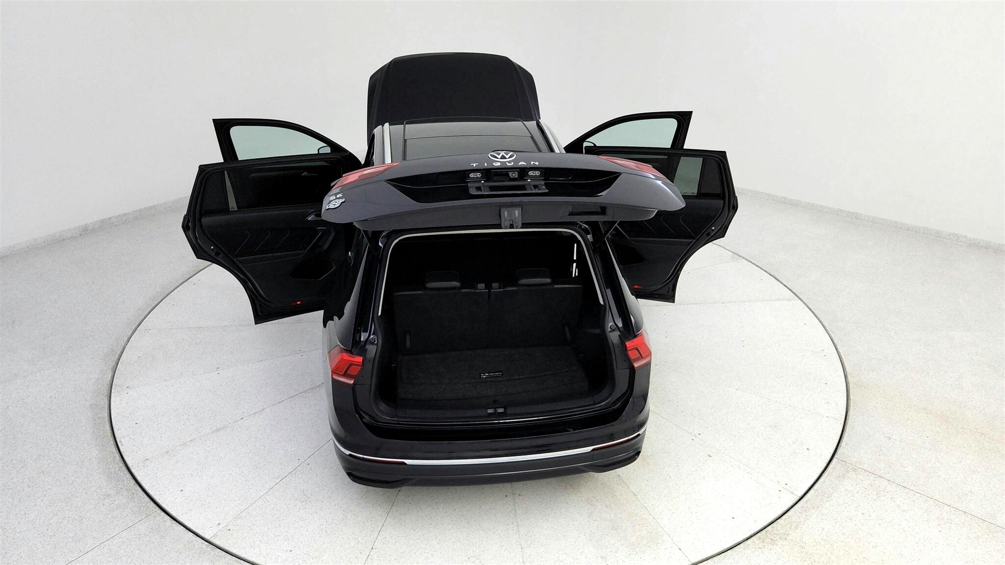 Vehicle image 20 of 50