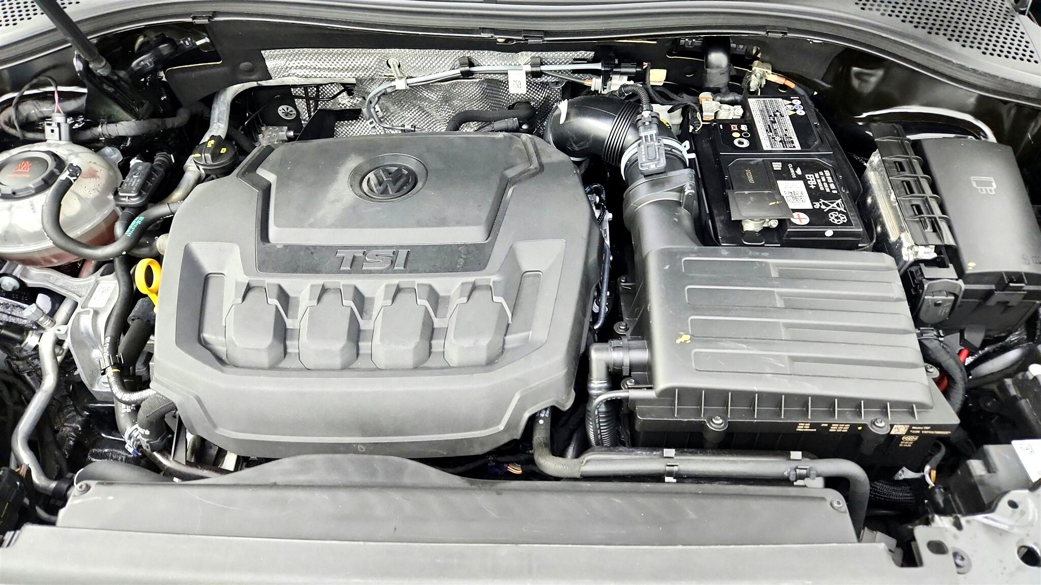 Vehicle image 26 of 50
