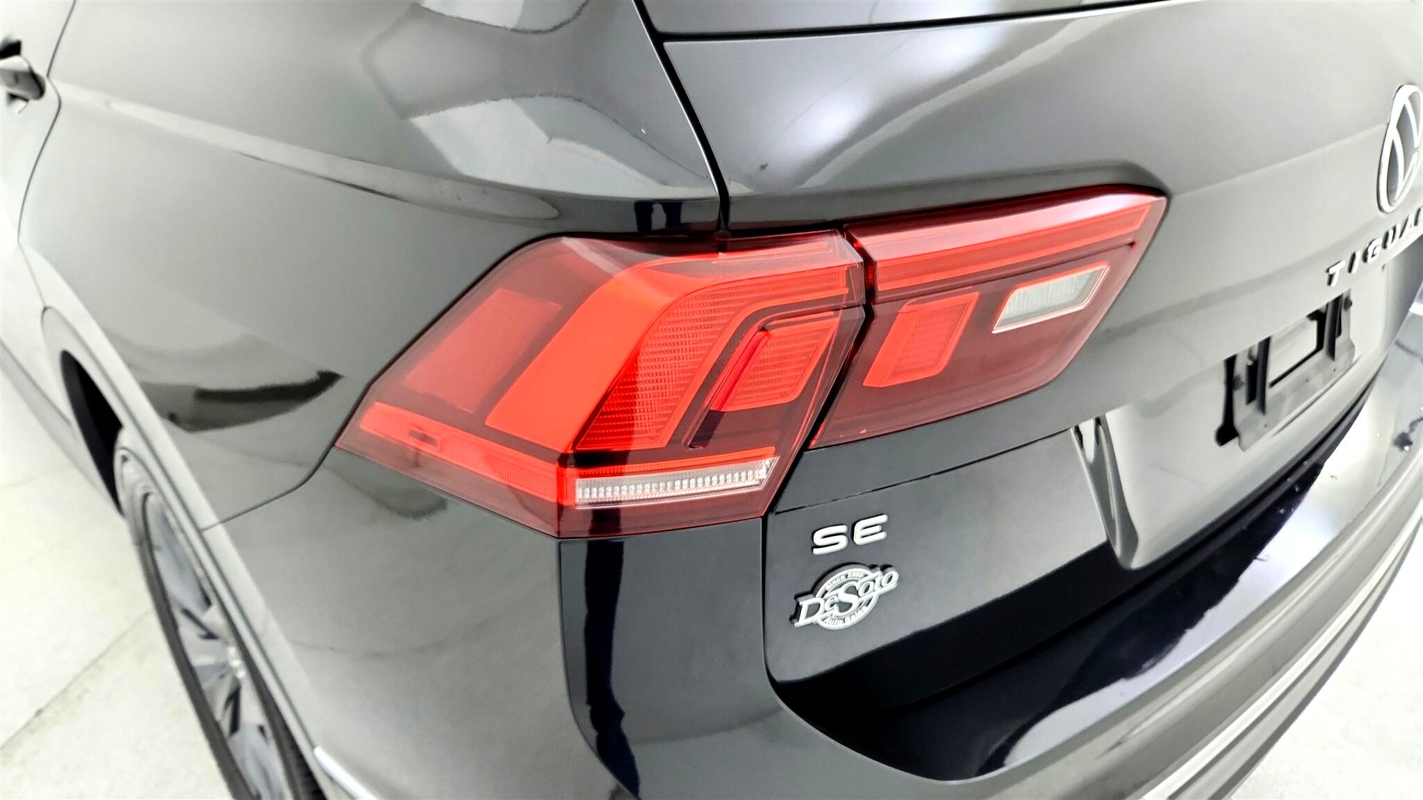 Vehicle image 23 of 50