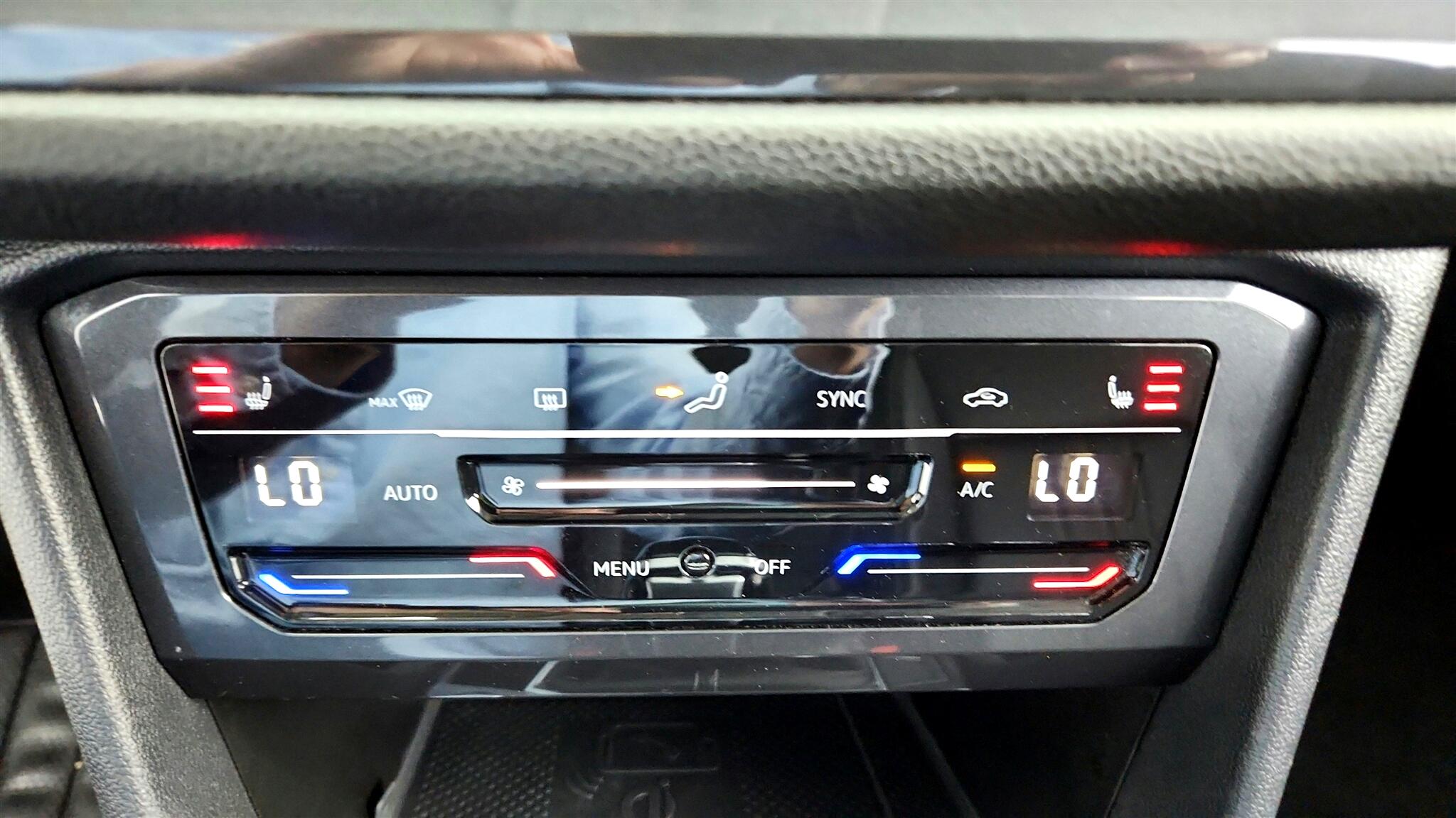 Vehicle image 41 of 50
