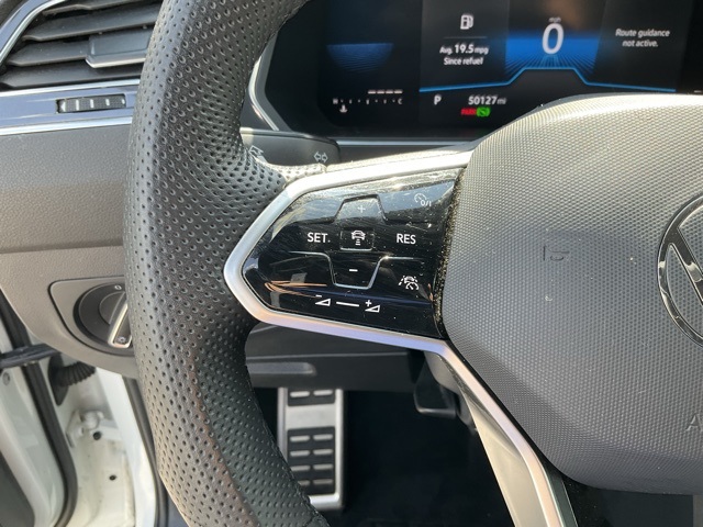 Vehicle image 14 of 24