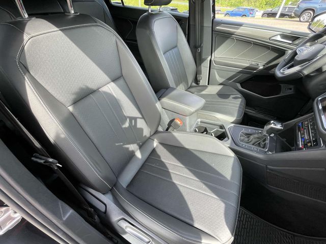 Vehicle image 33 of 33