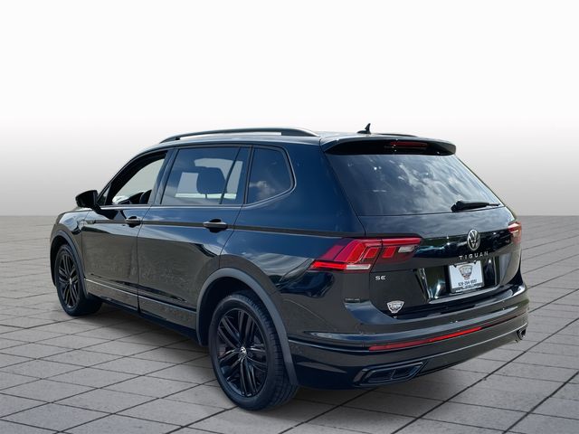 Vehicle image 7 of 33