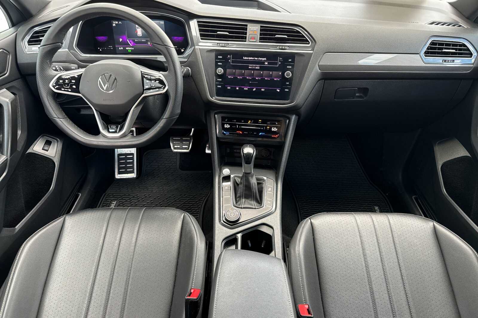Vehicle image 10 of 26