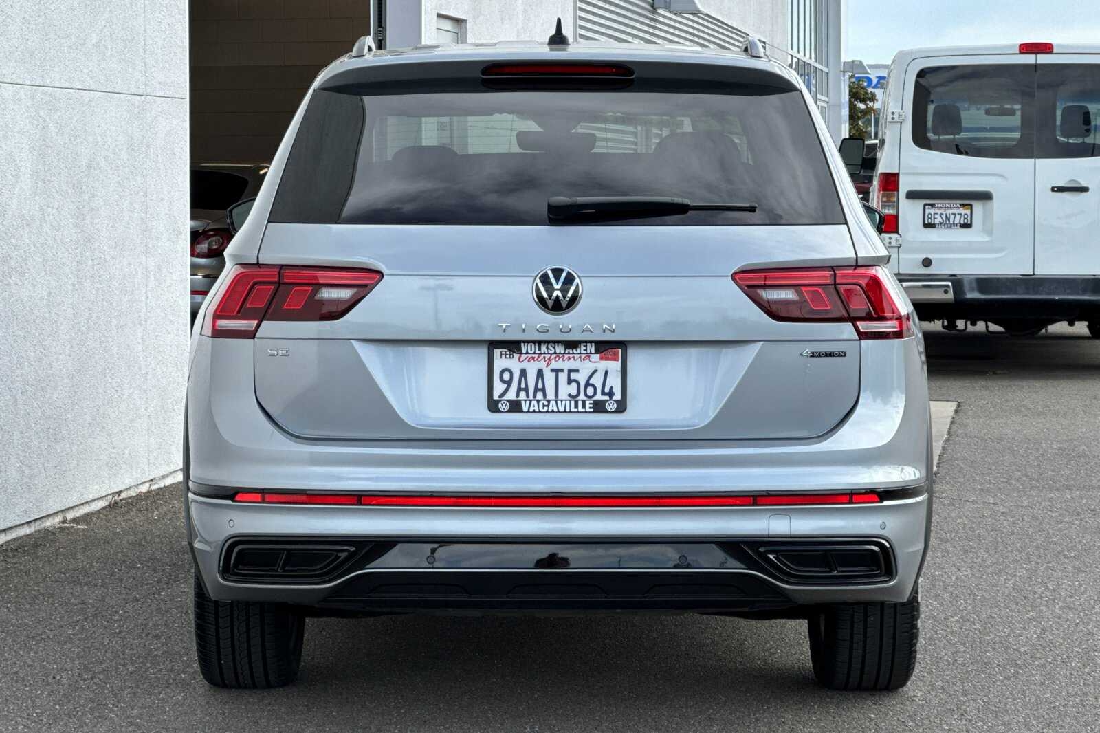 Vehicle image 4 of 26