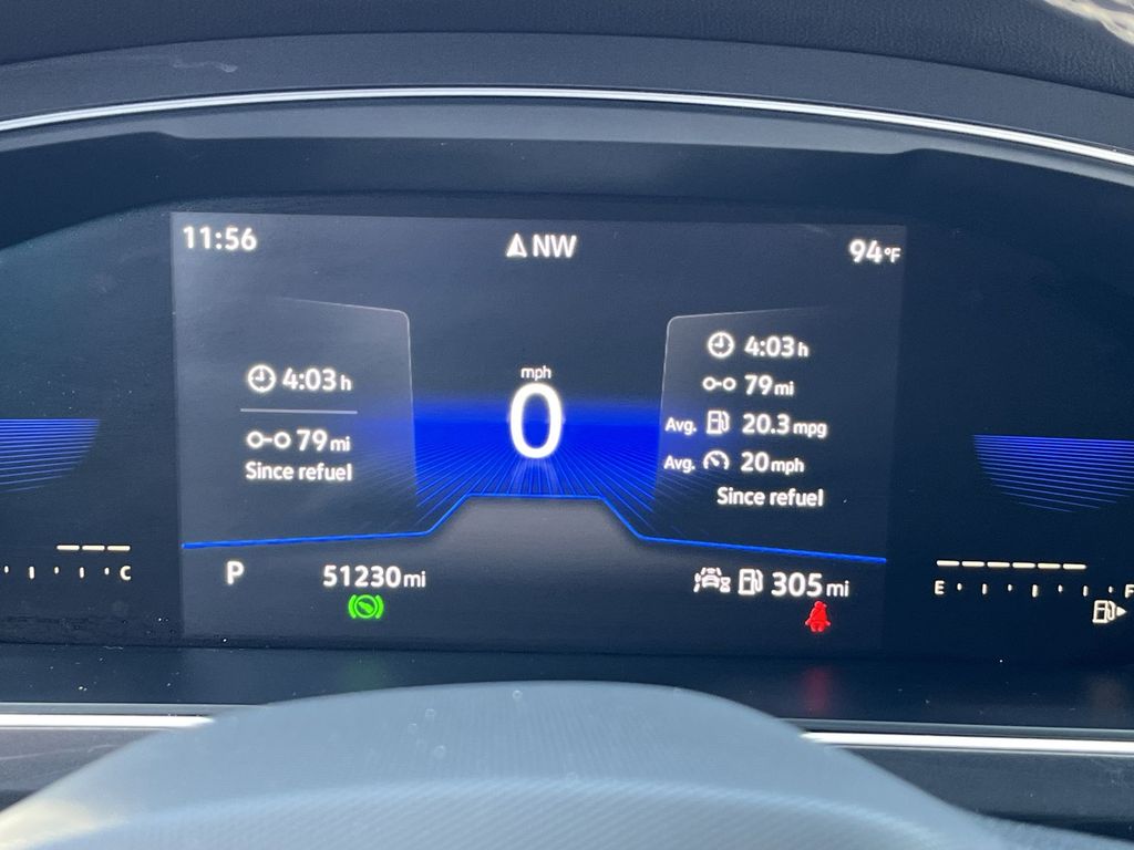 Vehicle image 15 of 28