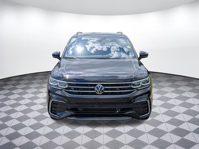 Vehicle image 2 of 35