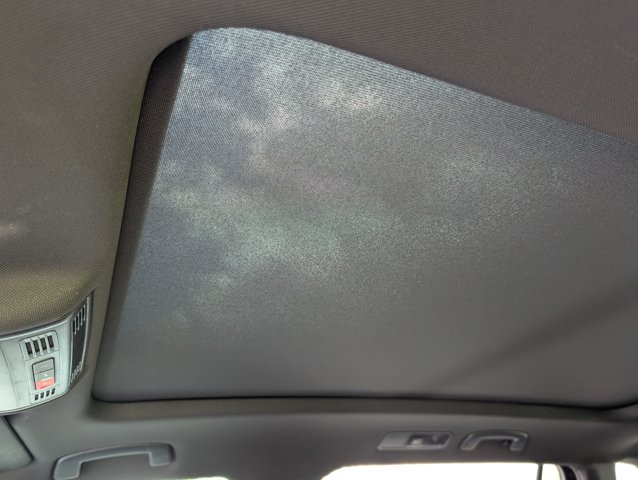 Vehicle image 24 of 35