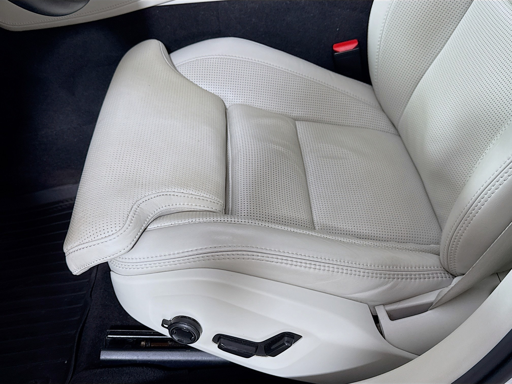 2022 Volvo S90 Inscription Image 23 of 32