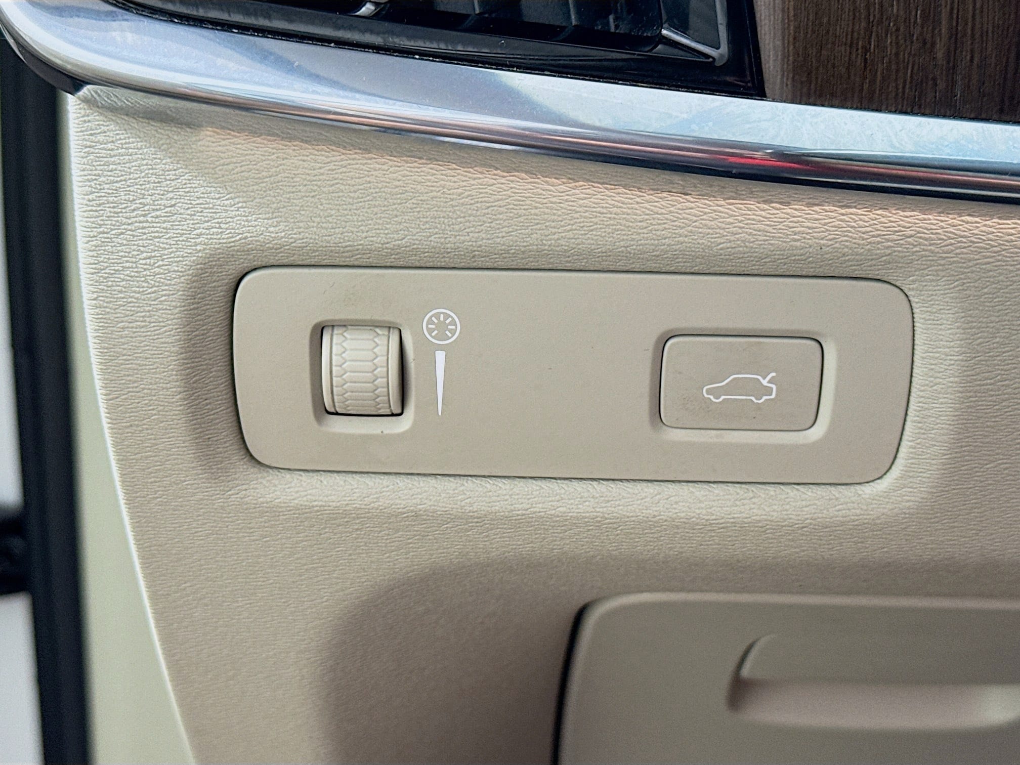 2022 Volvo S90 Inscription Image 24 of 32