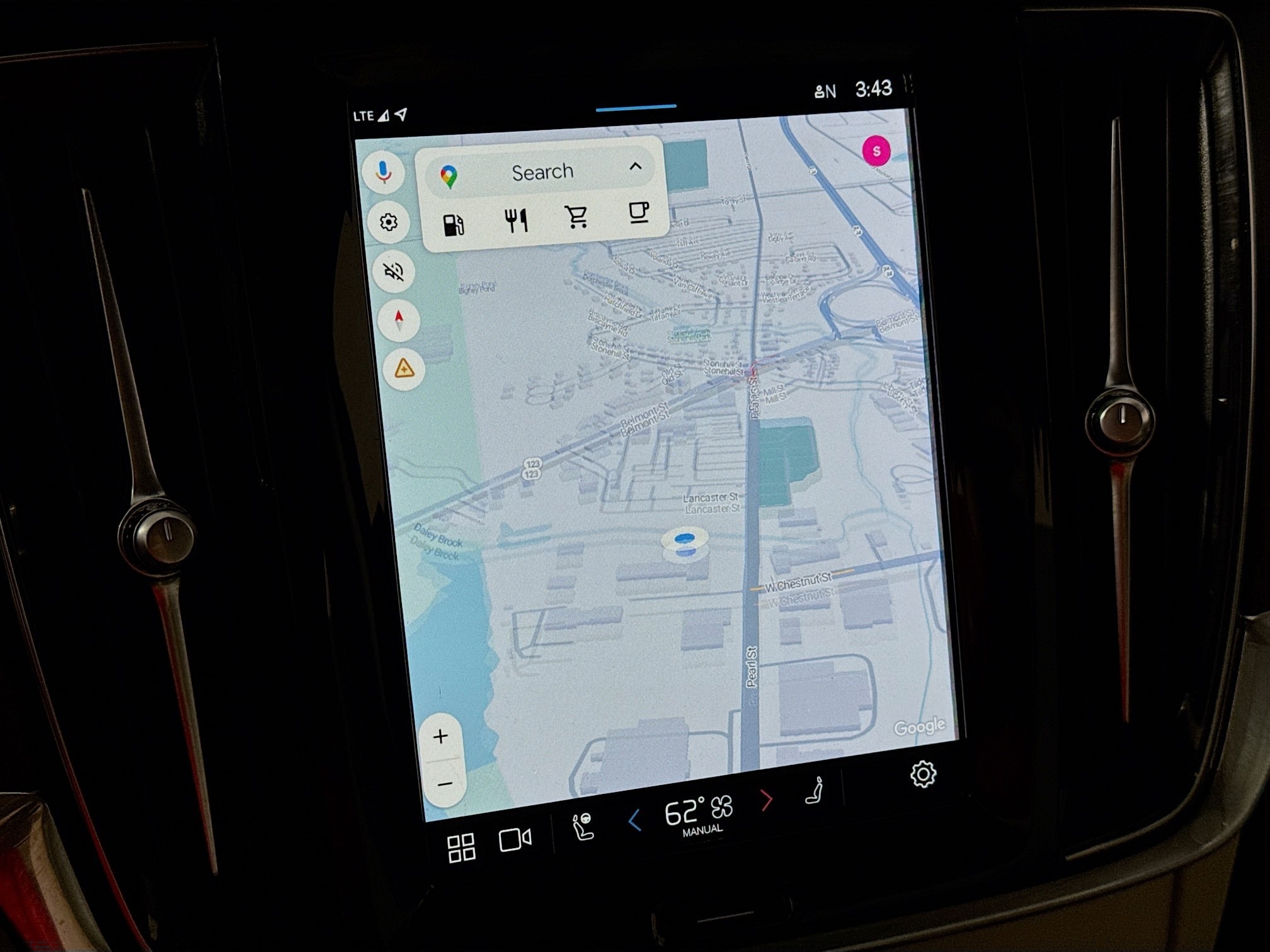 2022 Volvo S90 Inscription Image 21 of 32