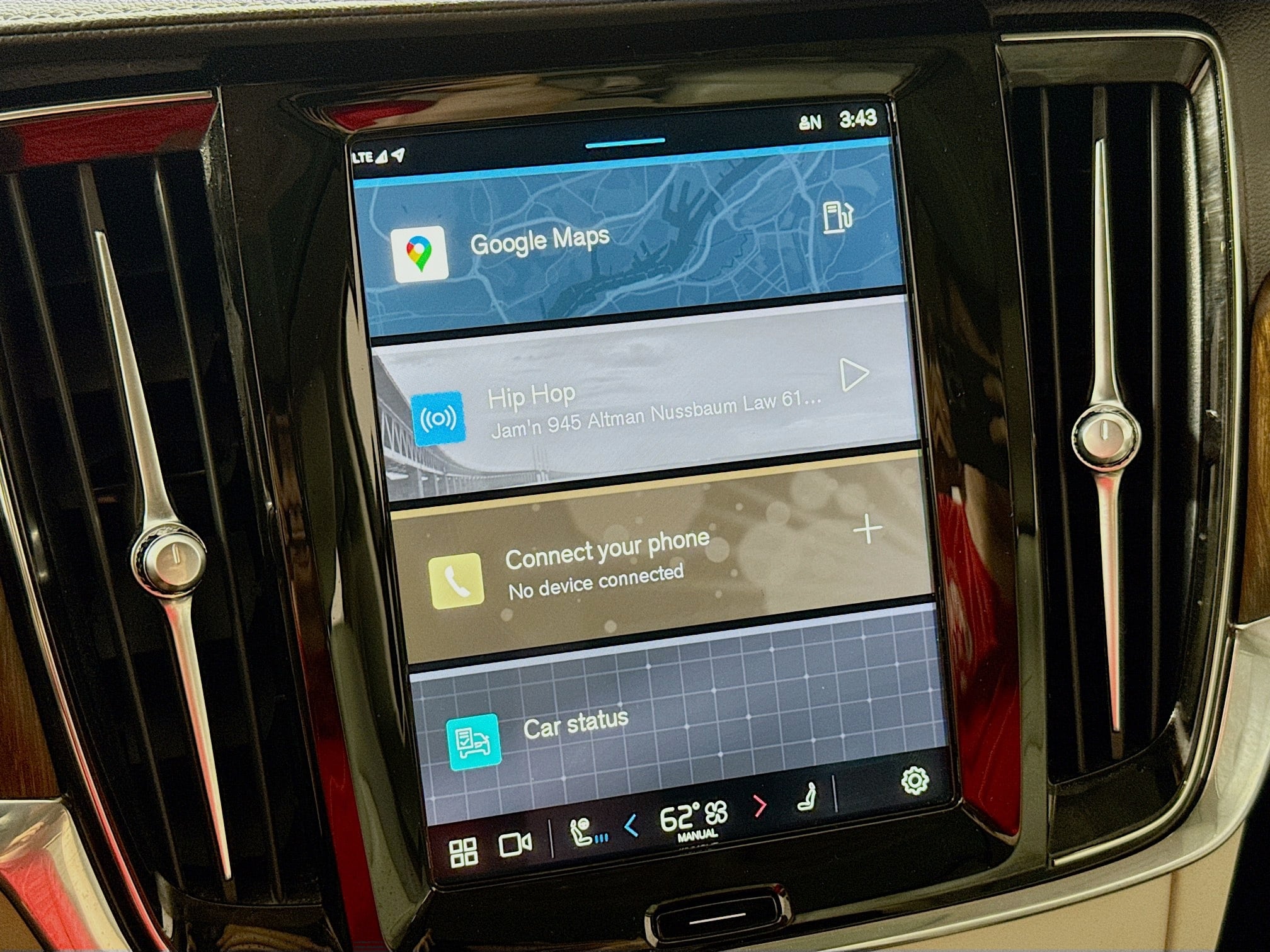 2022 Volvo S90 Inscription Image 19 of 32