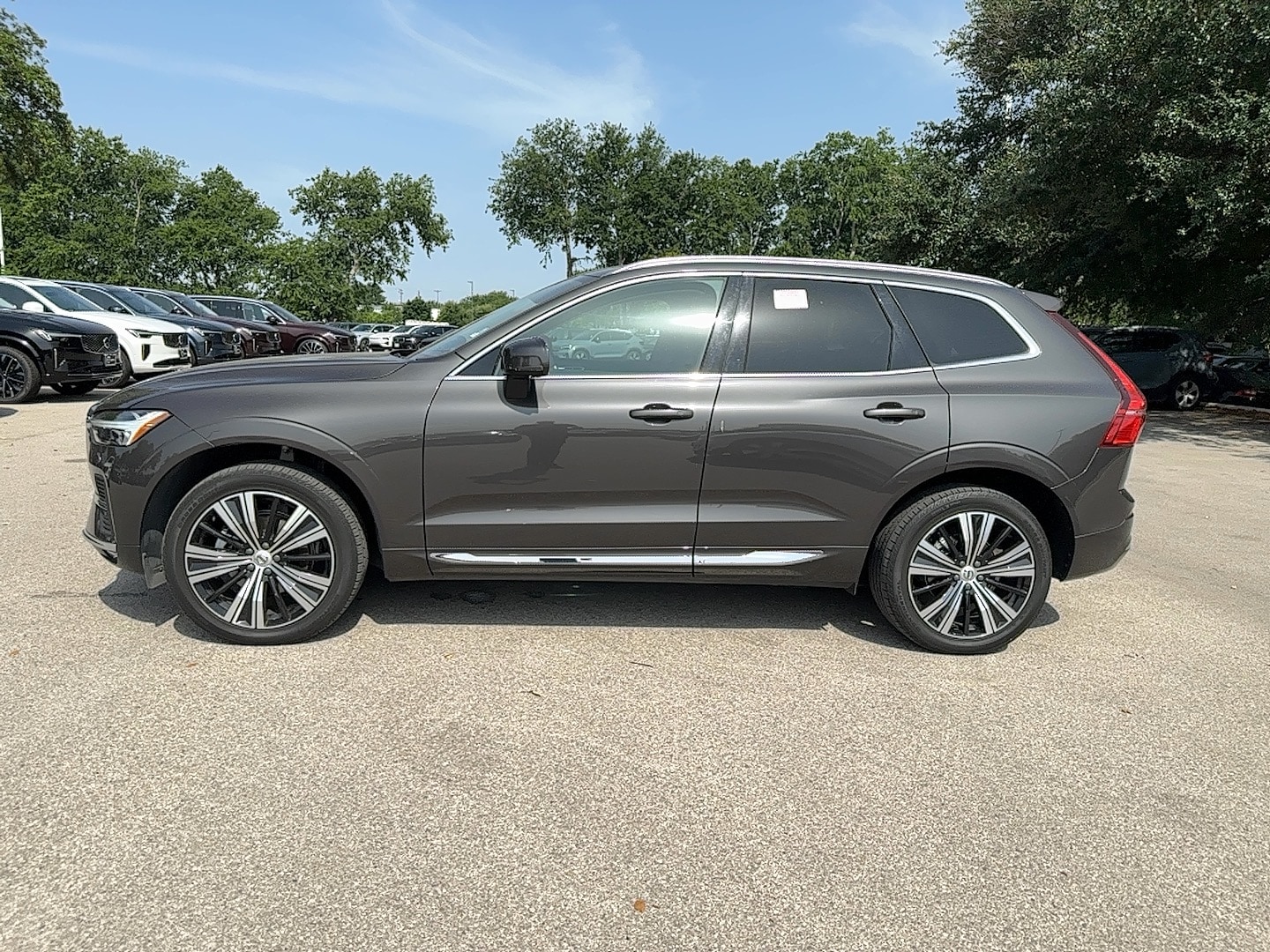 2022 Volvo XC60 Inscription Image 7 of 17