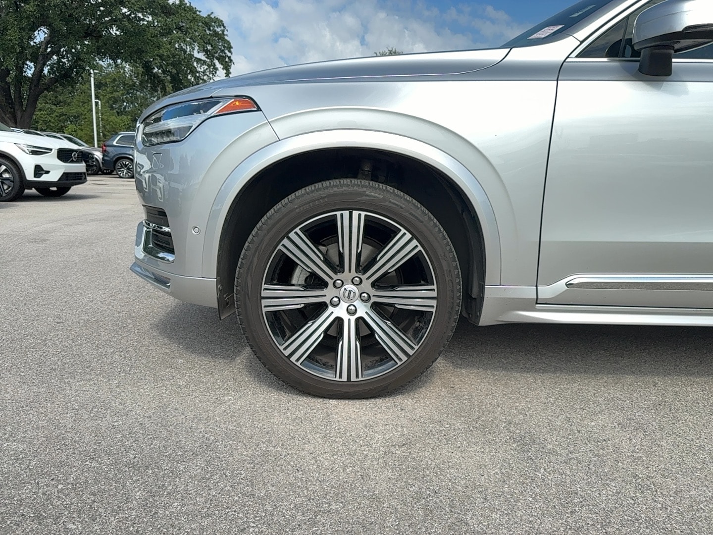 2022 Volvo XC90 Inscription Image 8 of 25