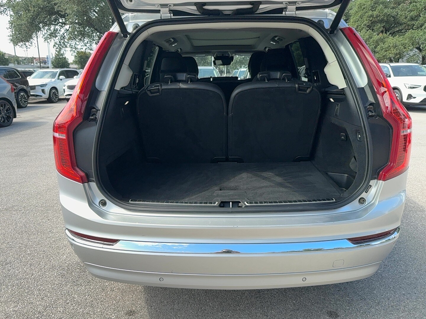 2022 Volvo XC90 Inscription Image 9 of 25