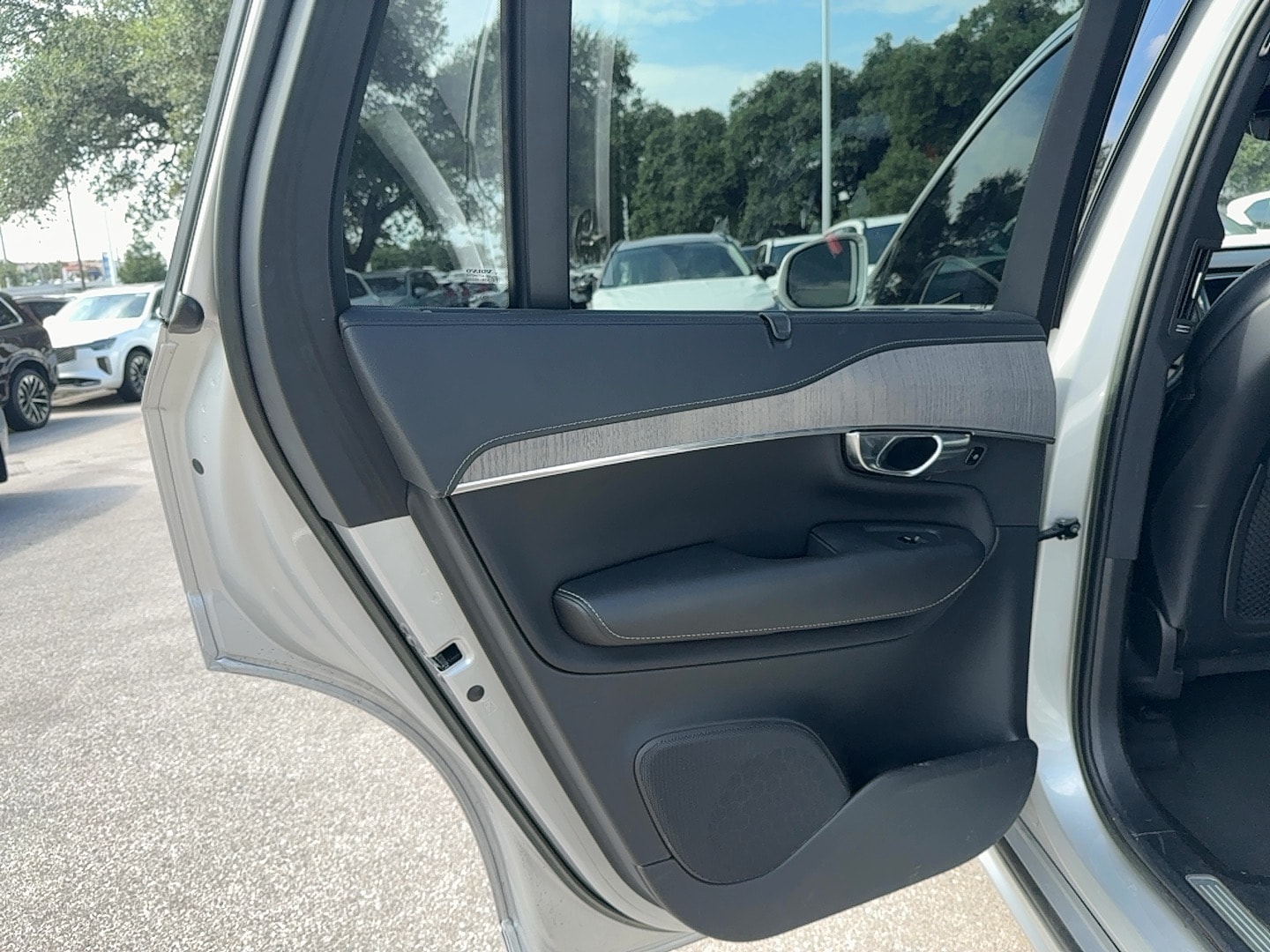 2022 Volvo XC90 Inscription Image 24 of 25