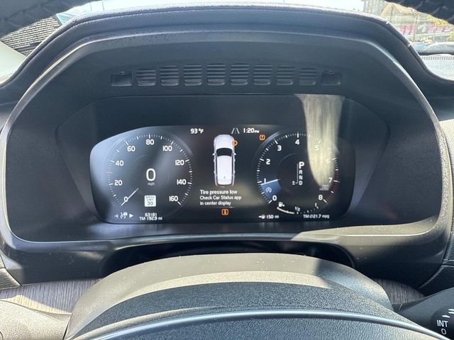 2022 Volvo XC90 Inscription Image 19 of 36