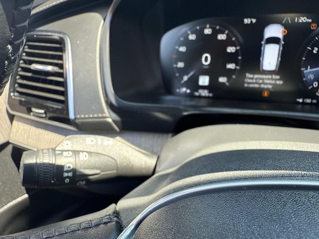 2022 Volvo XC90 Inscription Image 20 of 36