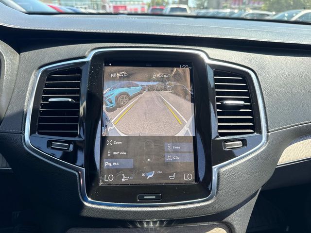 2022 Volvo XC90 Inscription Image 21 of 36