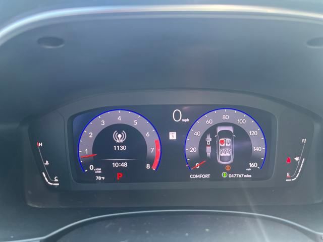 Vehicle image 14 of 28