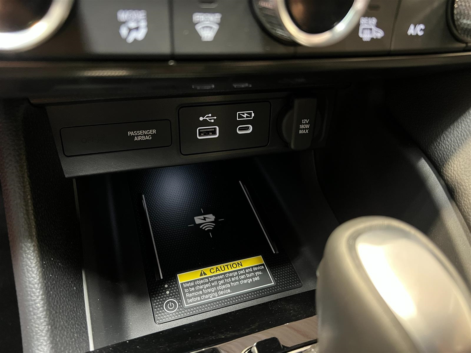 Vehicle image 23 of 36