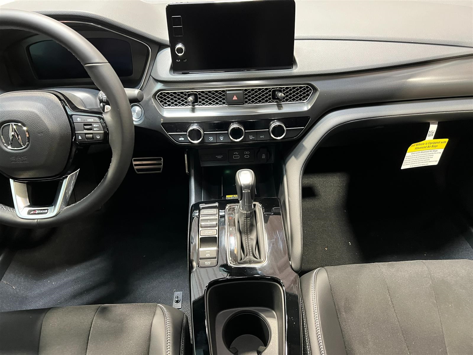 Vehicle image 20 of 36
