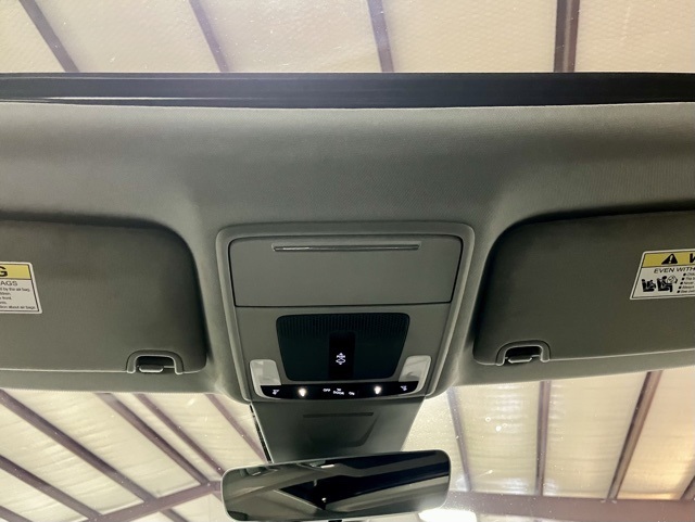 Vehicle image 29 of 30