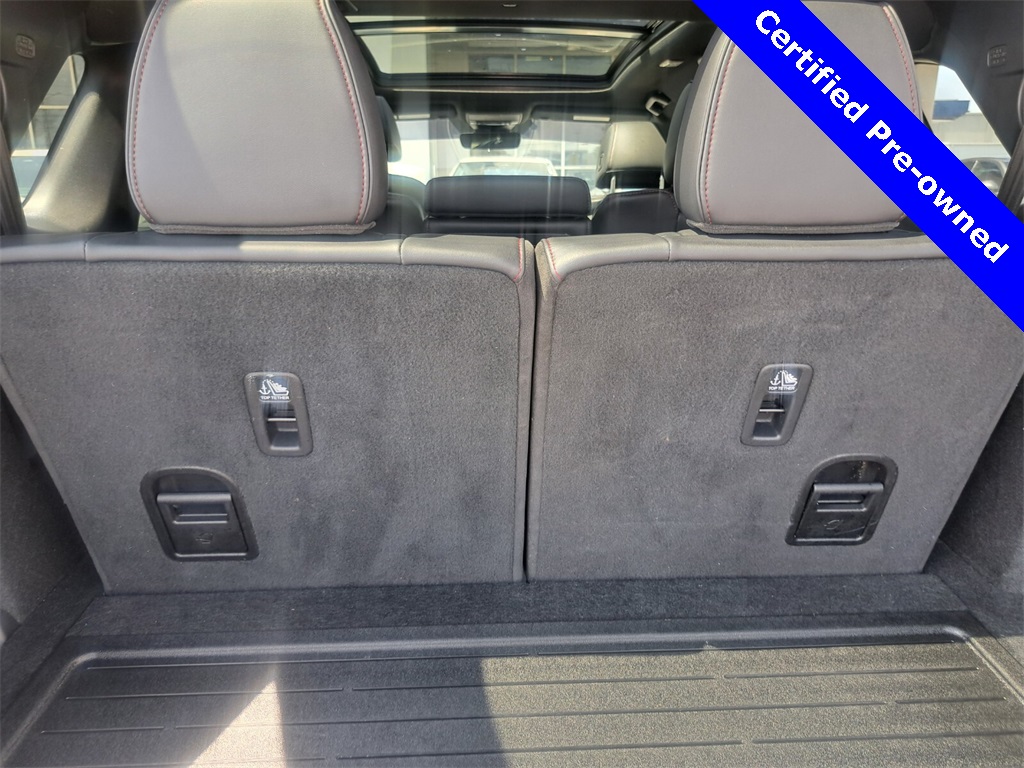 Vehicle image 12 of 29
