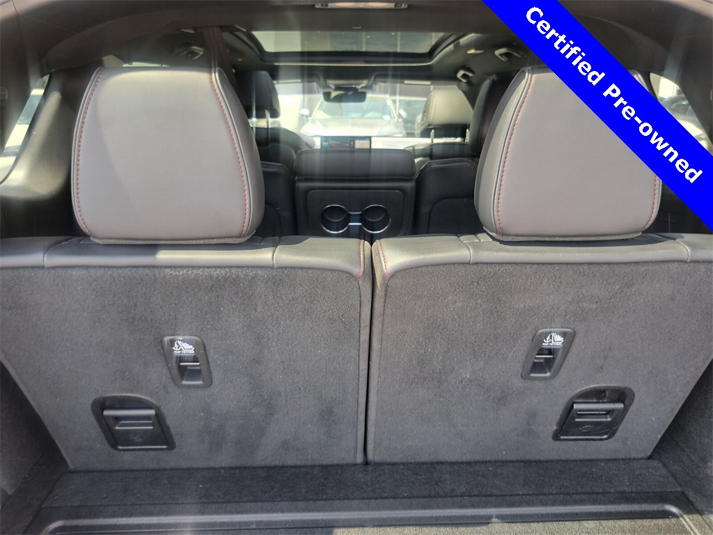 Vehicle image 22 of 29