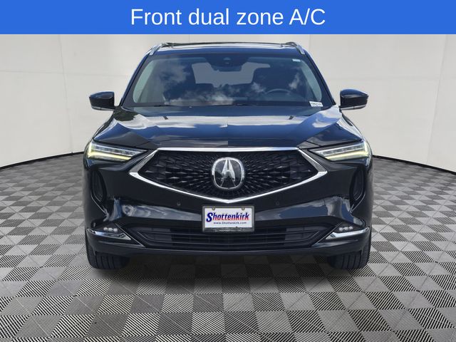 2023 Acura MDX Advance Image 2 of 34