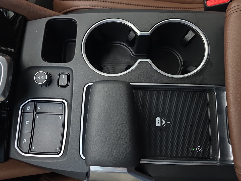 Vehicle image 28 of 28