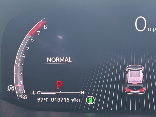 Vehicle image 23 of 40