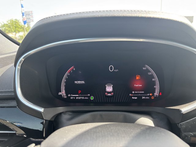 Vehicle image 22 of 40