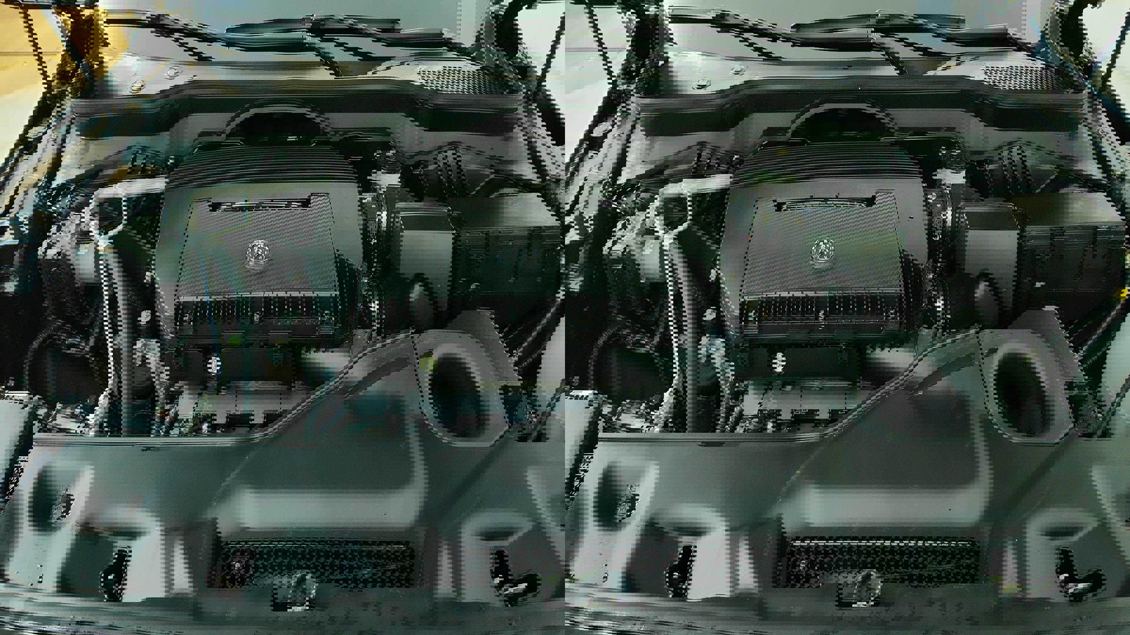 Vehicle image 18 of 38