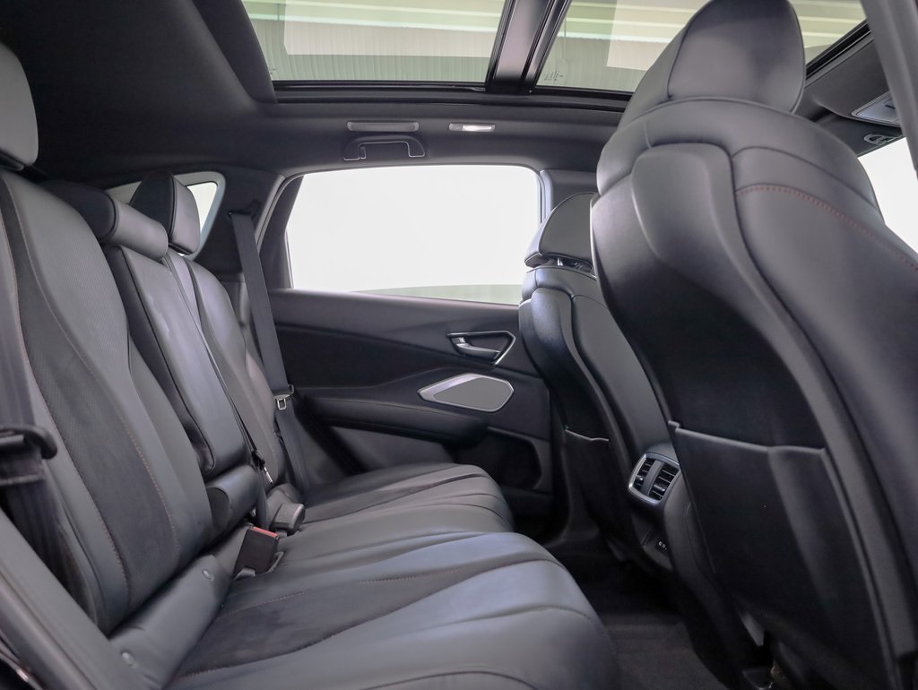Vehicle image 9 of 41