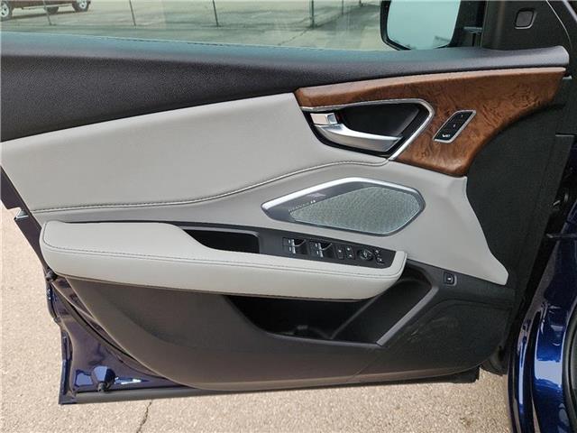 Vehicle image 12 of 20