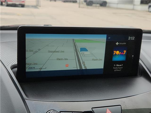 Vehicle image 15 of 20