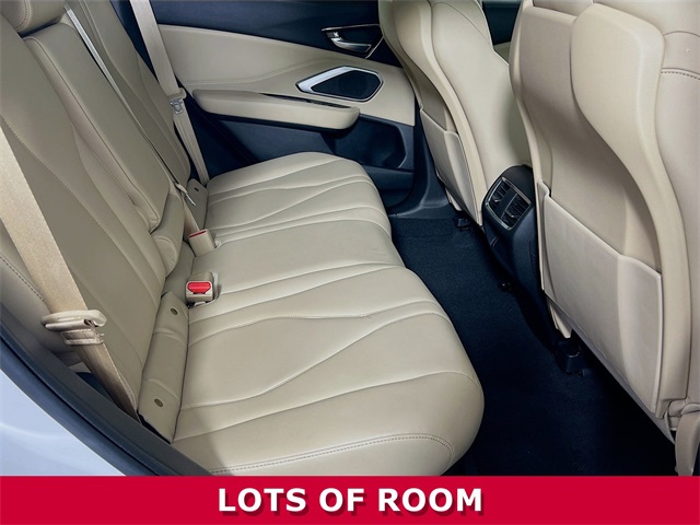 2023 Acura RDX Base Image 10 of 32