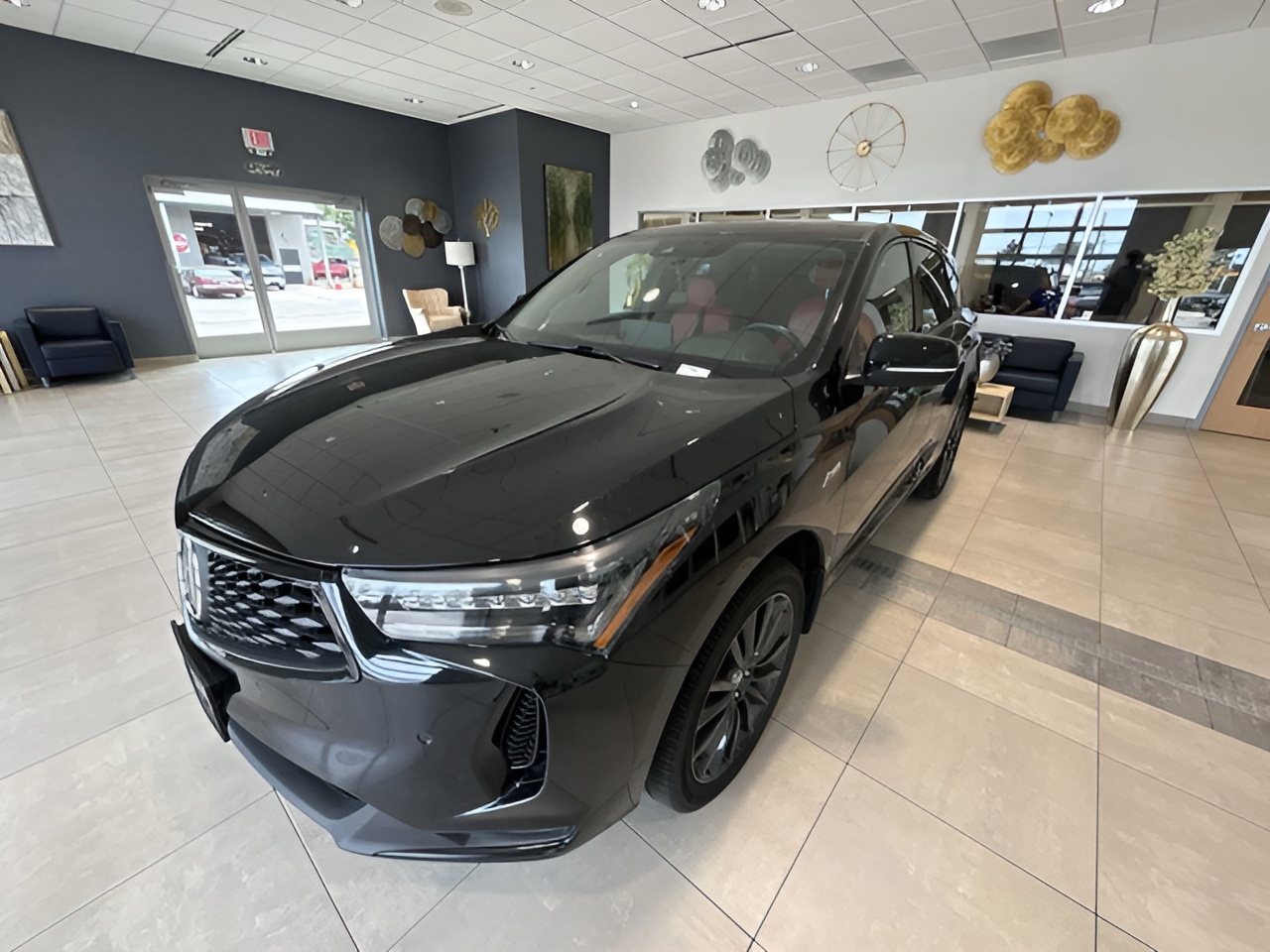 Vehicle image 36 of 42