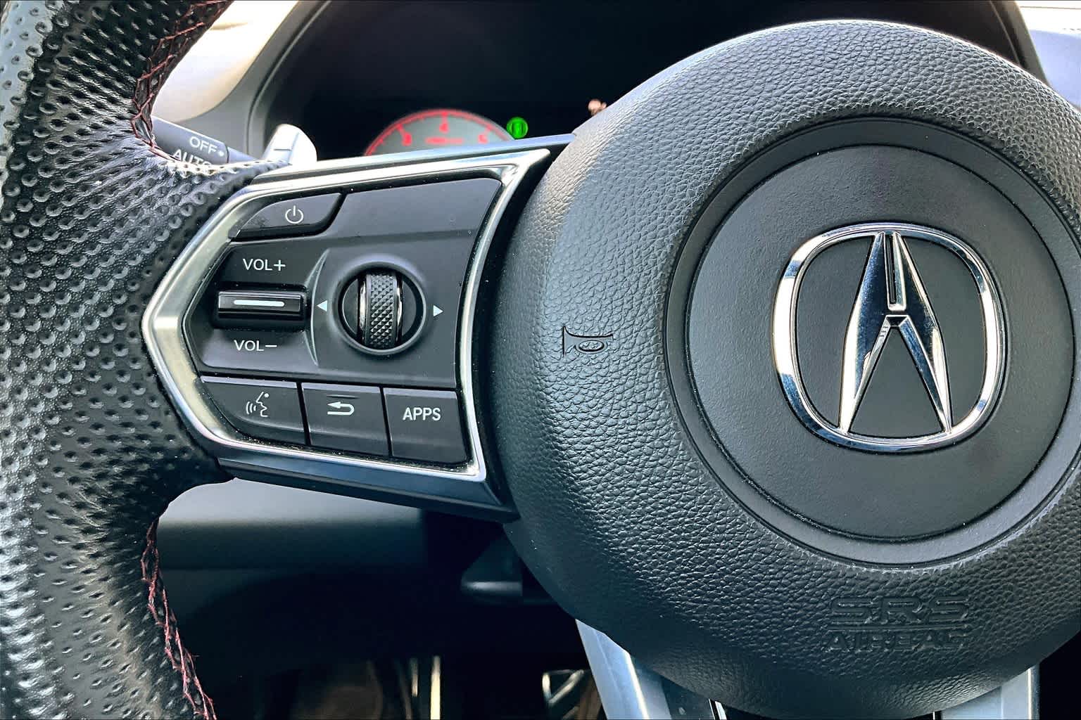 Vehicle image 32 of 35