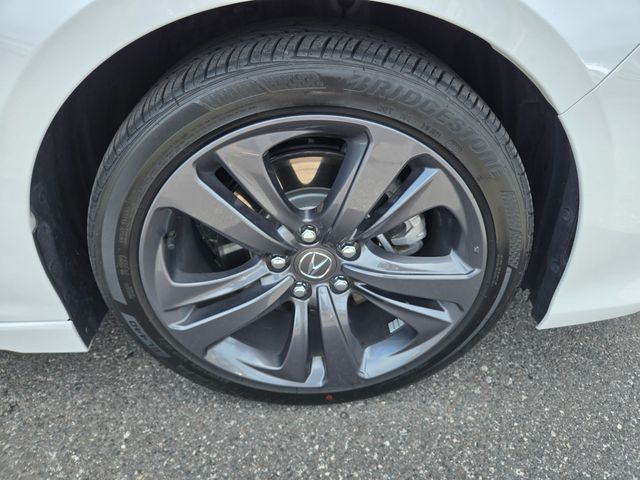 Vehicle image 12 of 47