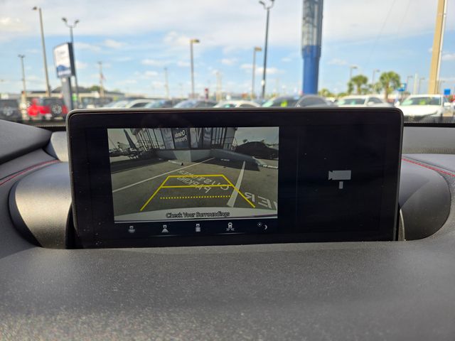 Vehicle image 29 of 47