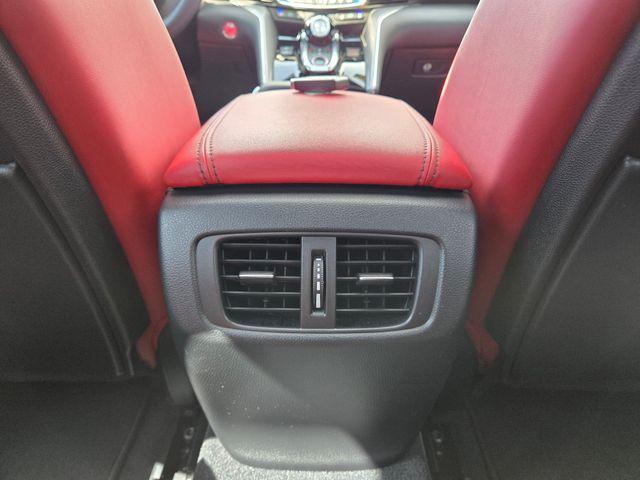 Vehicle image 40 of 47
