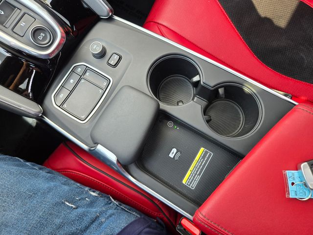 Vehicle image 36 of 47