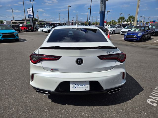 Vehicle image 8 of 47